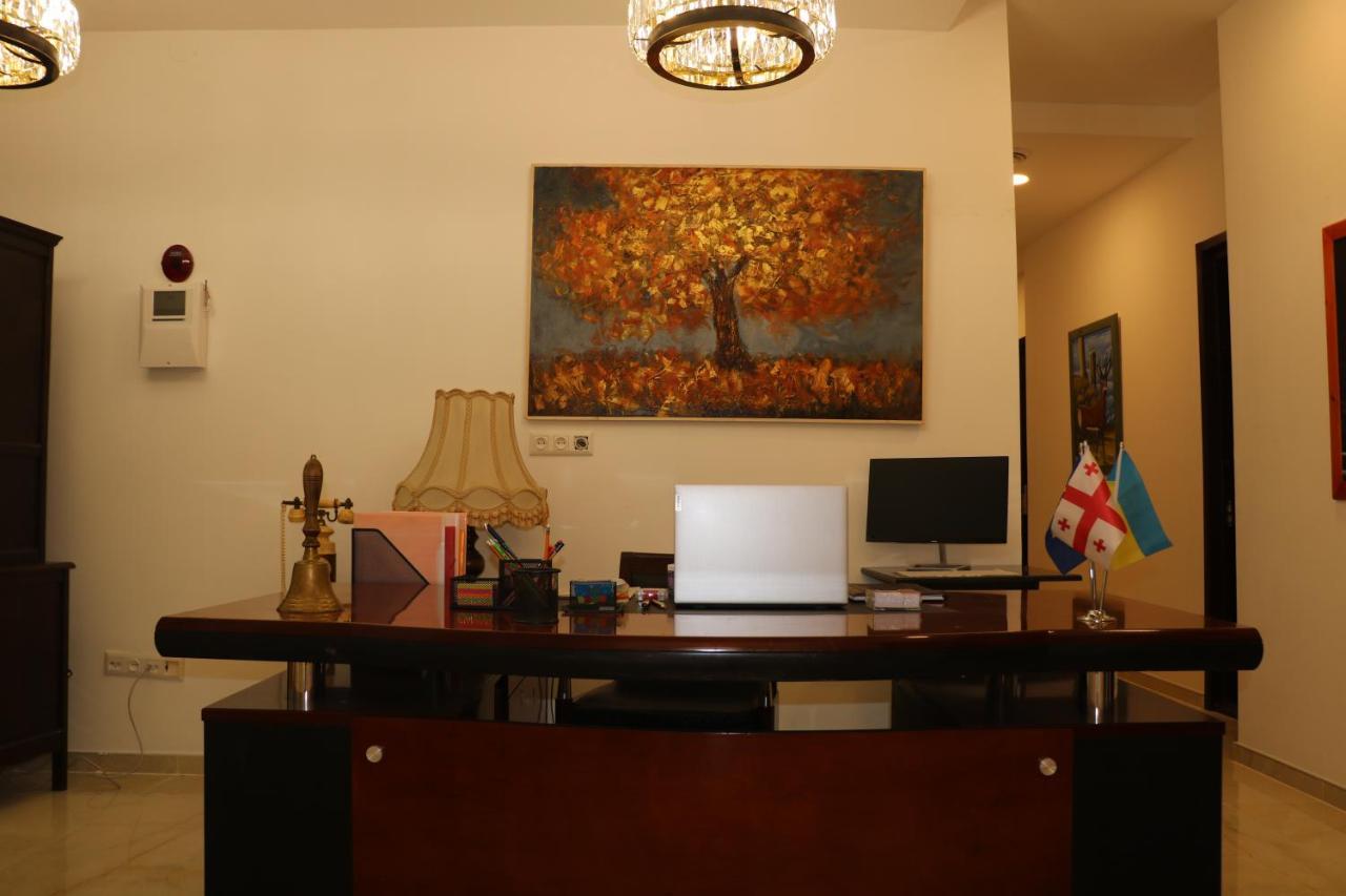 Hotel Verdzi Кутаиси Экстерьер фото