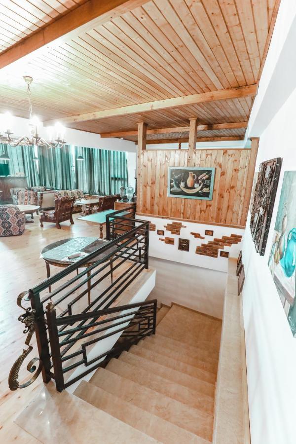 Hotel Verdzi Кутаиси Экстерьер фото