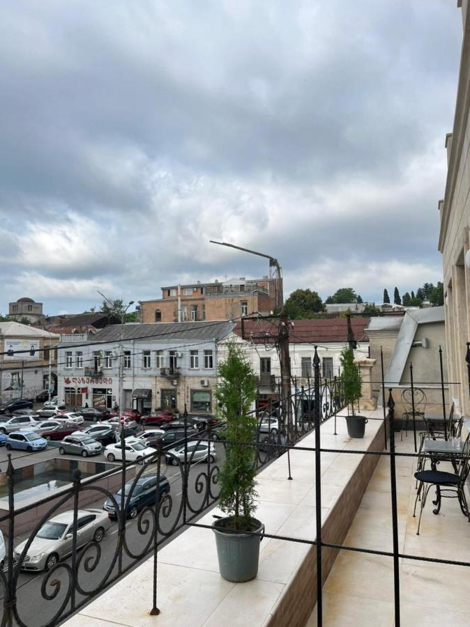 Hotel Verdzi Кутаиси Экстерьер фото